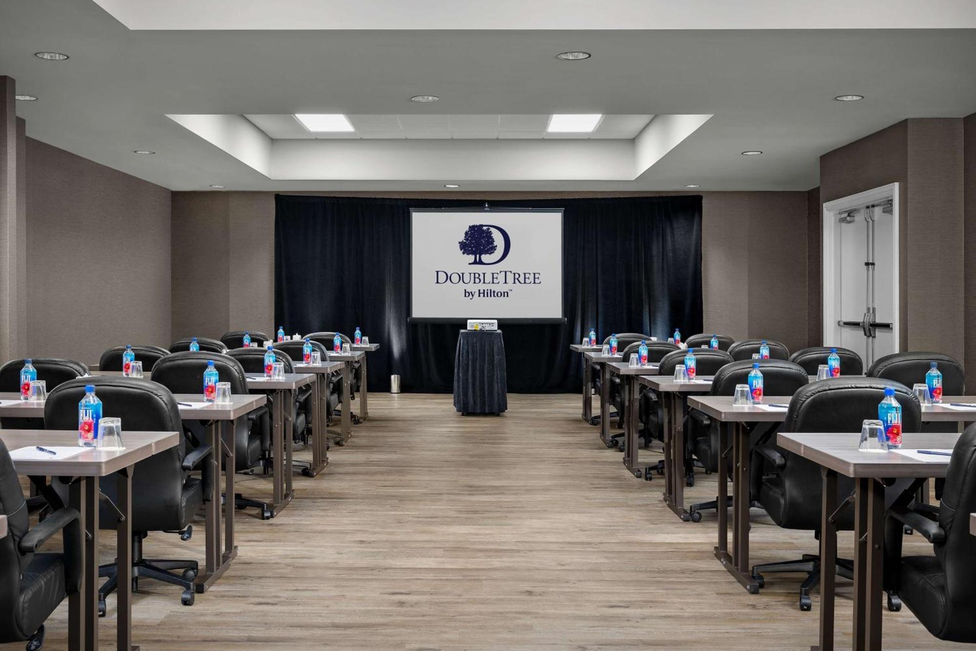 Hotel Doubletree By Hilton Chicago O'Hare Airport-Rosemont Extérieur photo