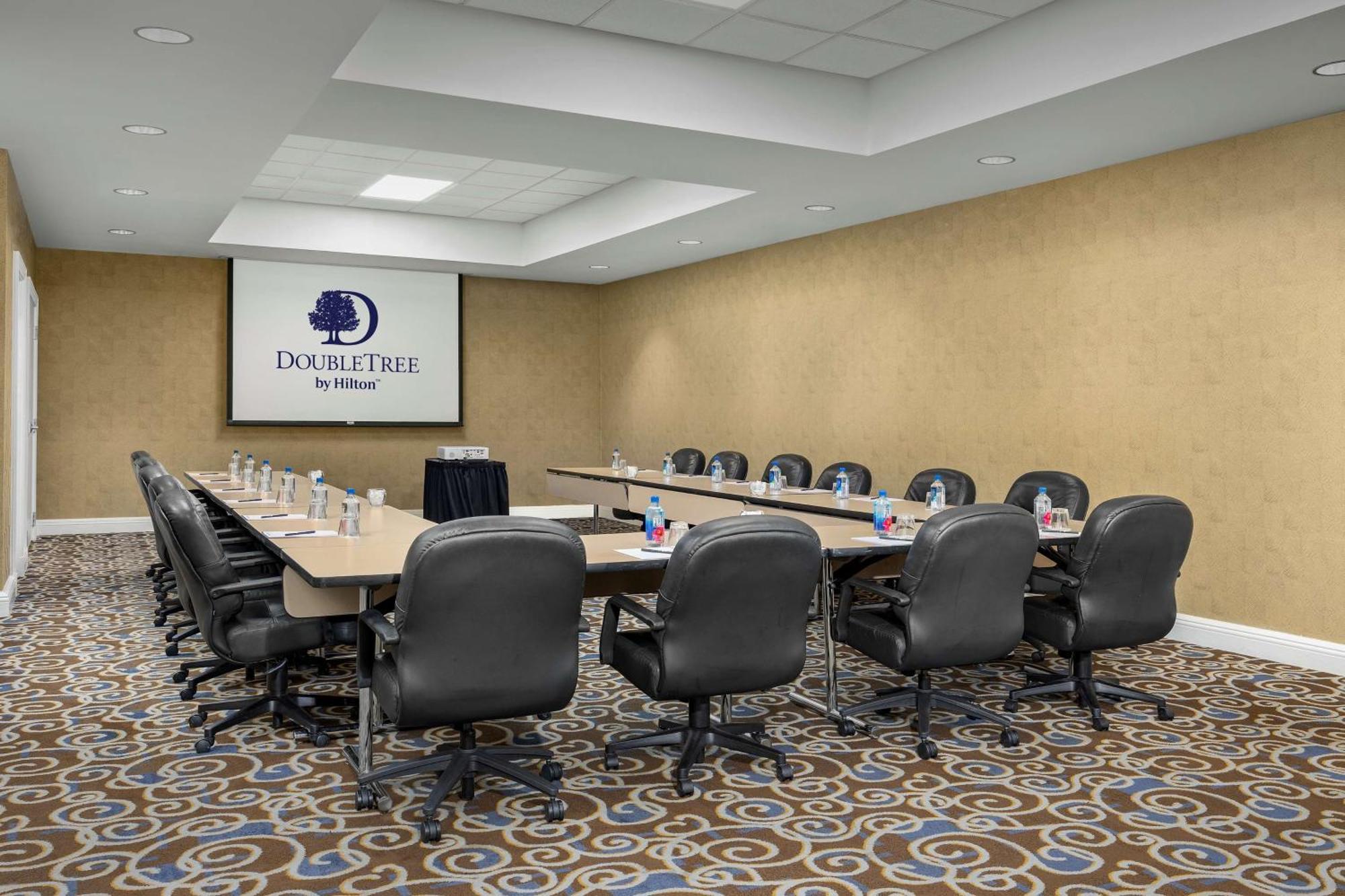 Hotel Doubletree By Hilton Chicago O'Hare Airport-Rosemont Extérieur photo